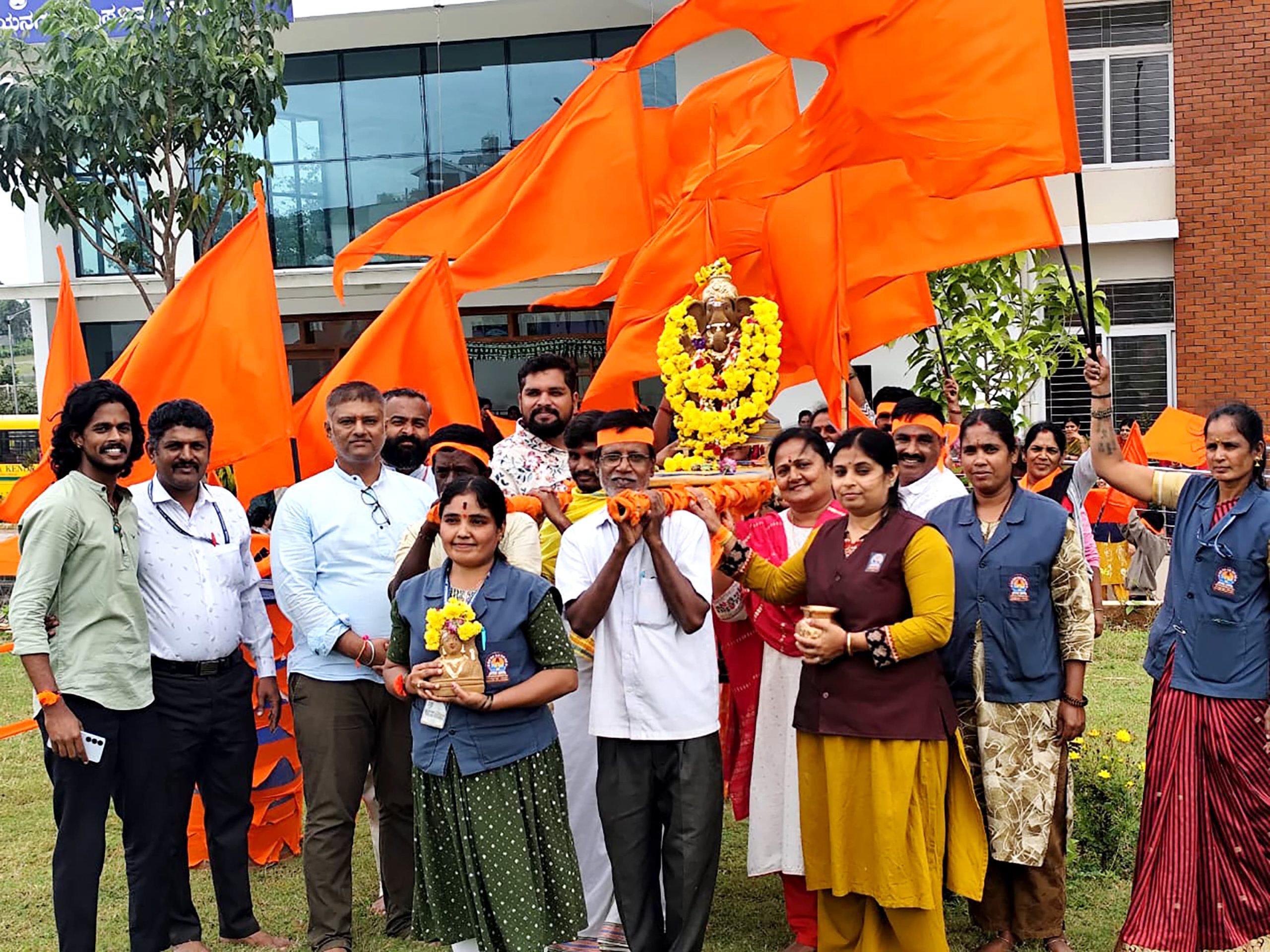 Gauri-Ganesh festival and National Sports Day celebration in RVK – Vijayanagar (10)