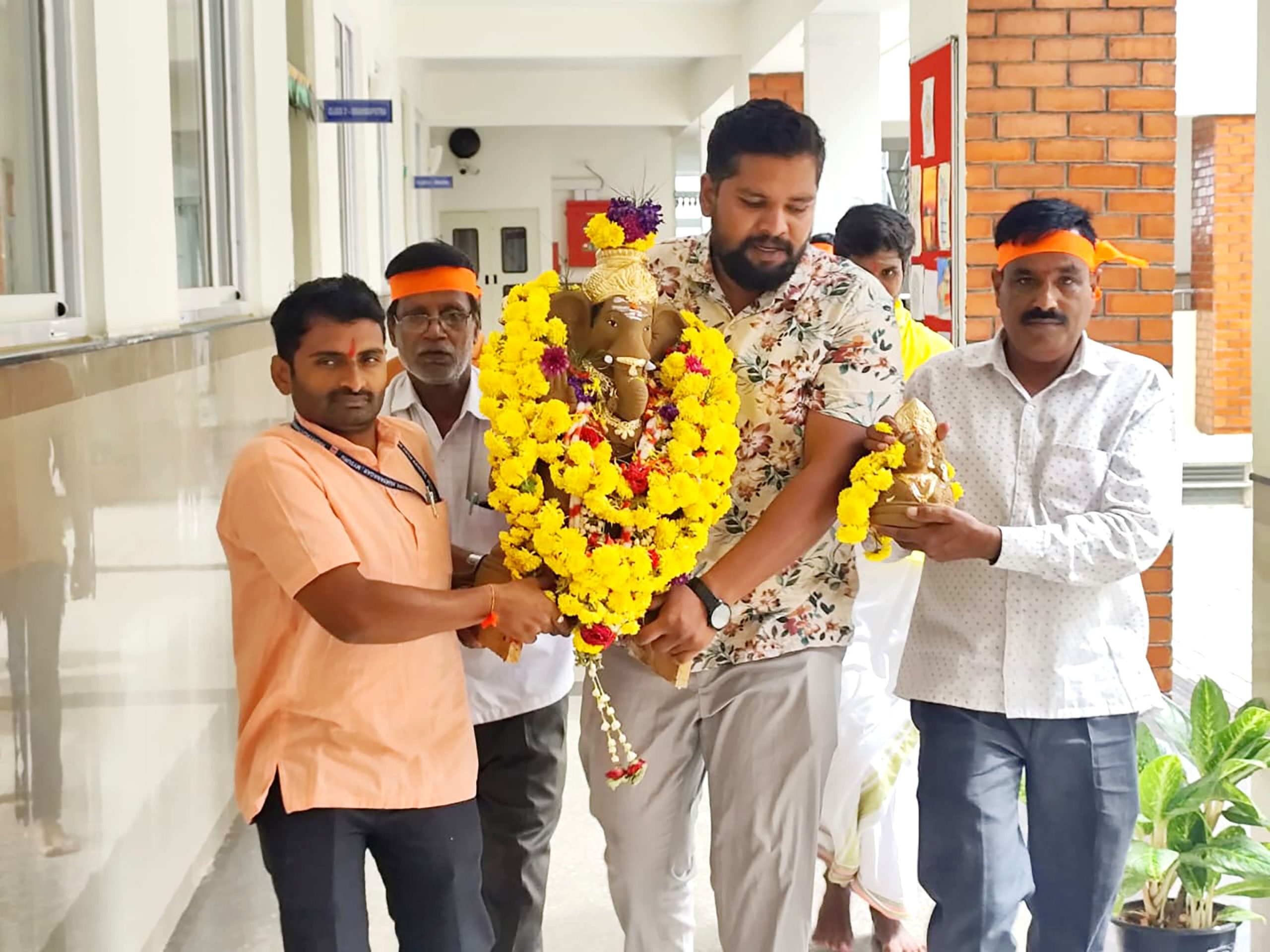 Gauri-Ganesh festival and National Sports Day celebration in RVK – Vijayanagar (15)