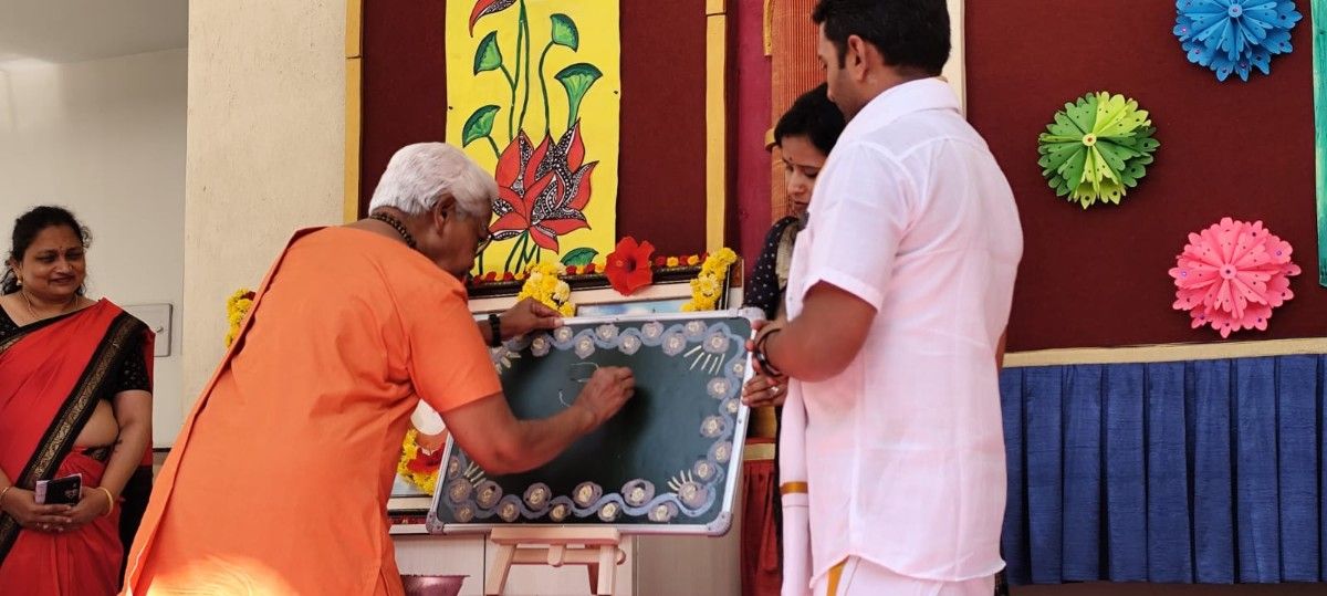 RVK – Vijayanagara Organised Aksharabhyas and Vidyarambha (18)