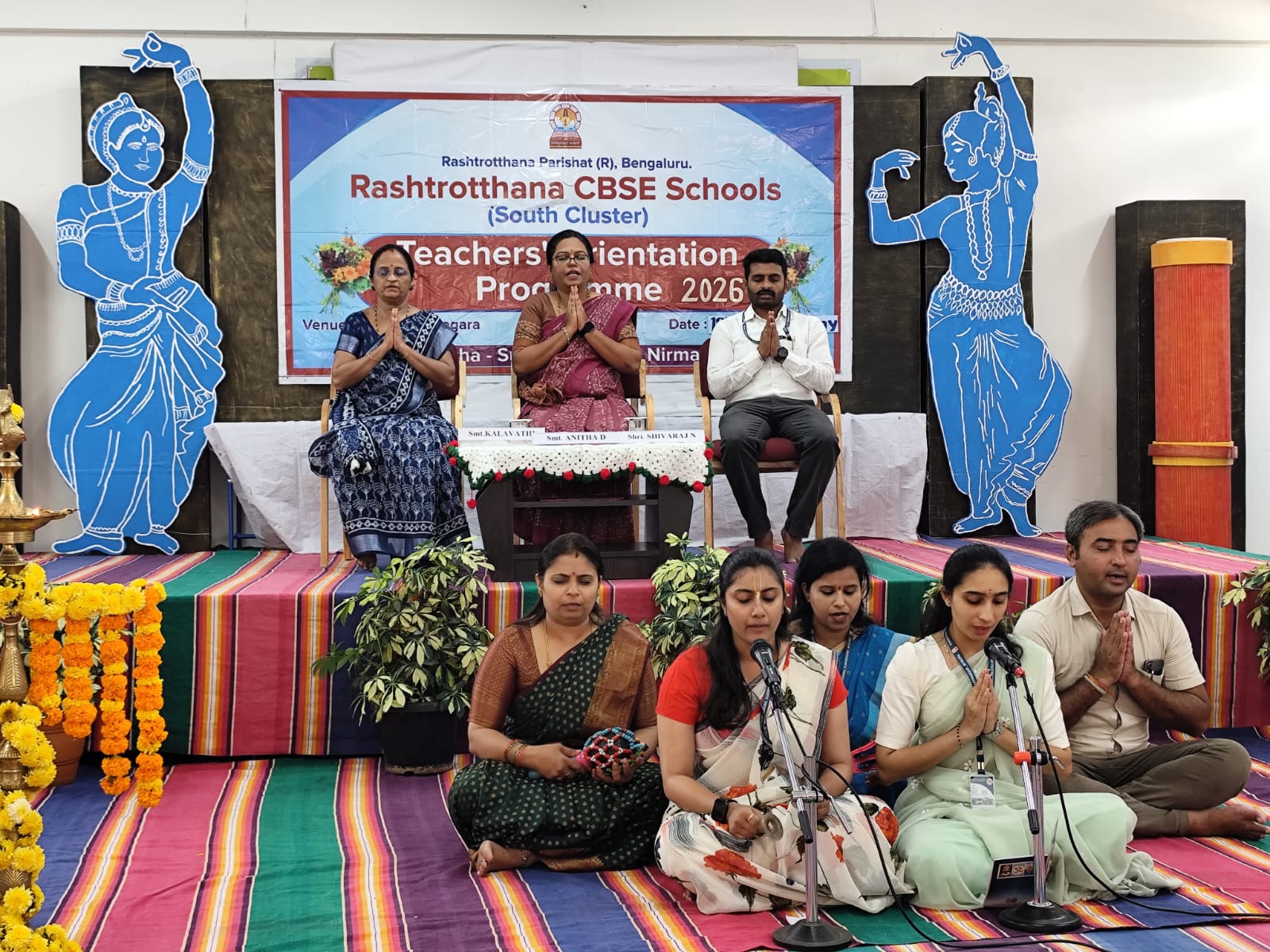 Teacher Orientation Programme (TOP) at RVK - Vijayanagar (12)