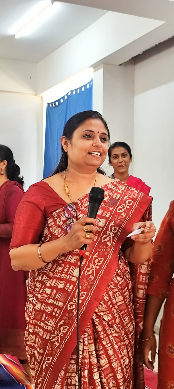 Teacher Orientation Programme (TOP) at RVK - Vijayanagar (41)