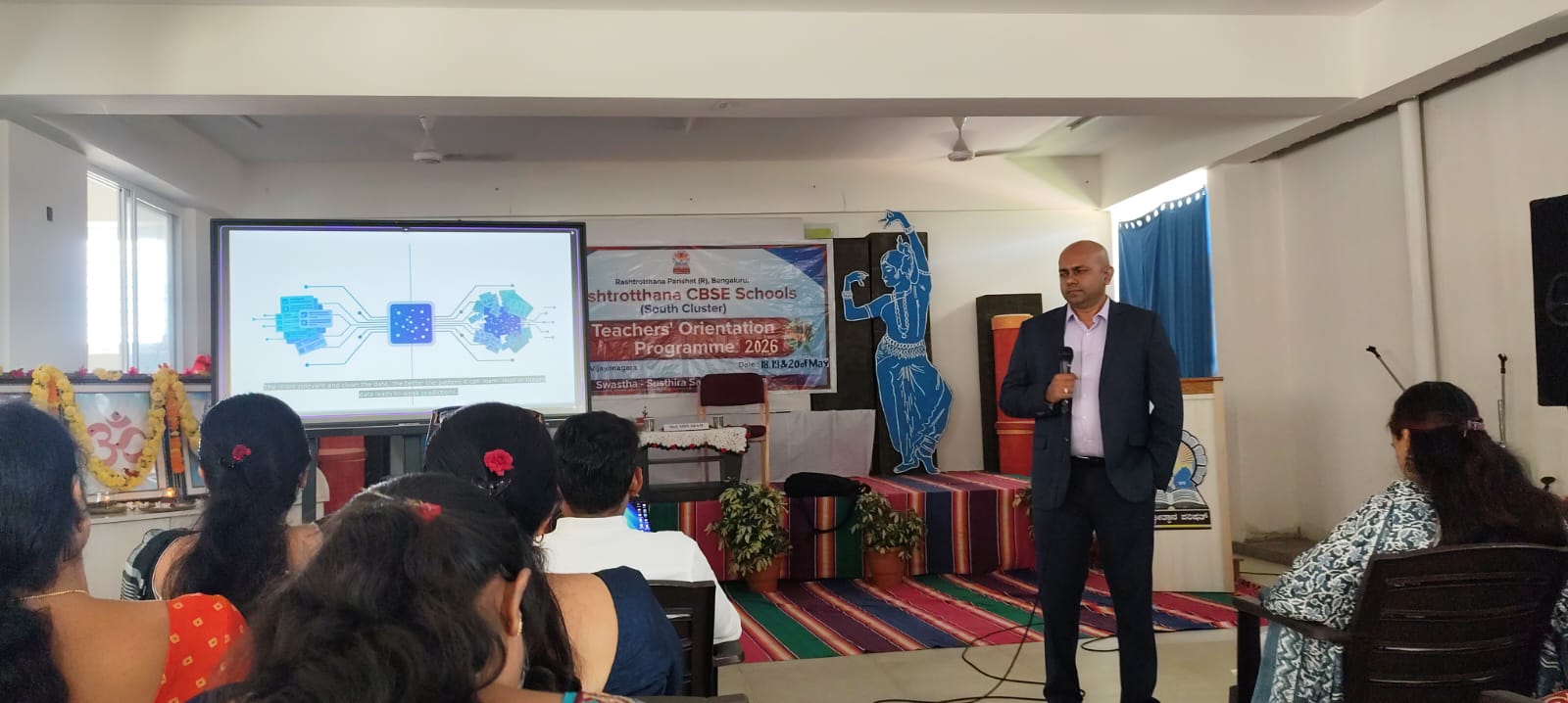 Teacher Orientation Programme (TOP) at RVK - Vijayanagar (48)