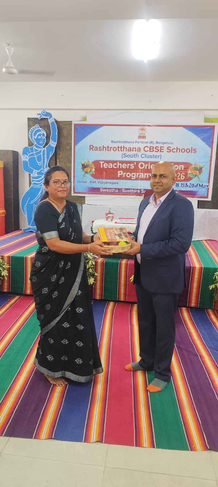 Teacher Orientation Programme (TOP) at RVK - Vijayanagar (49)