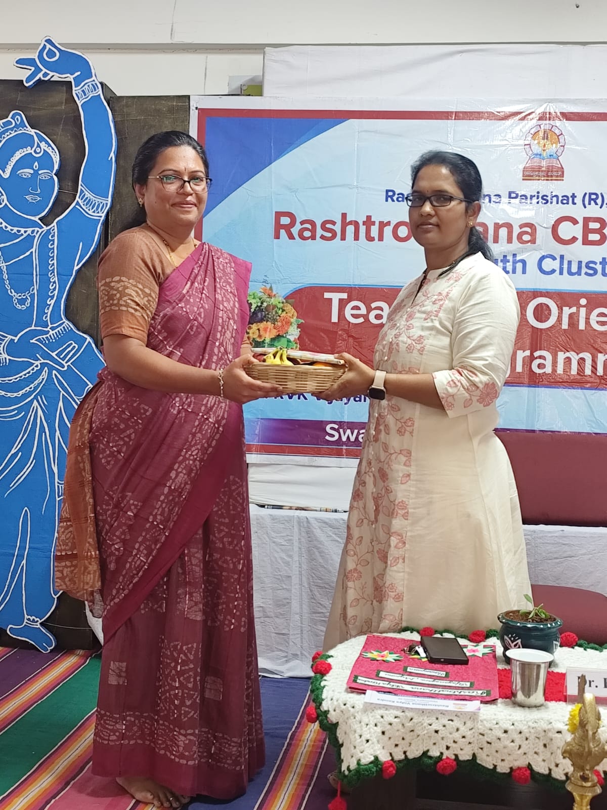 Teacher Orientation Programme (TOP) at RVK - Vijayanagar (60)