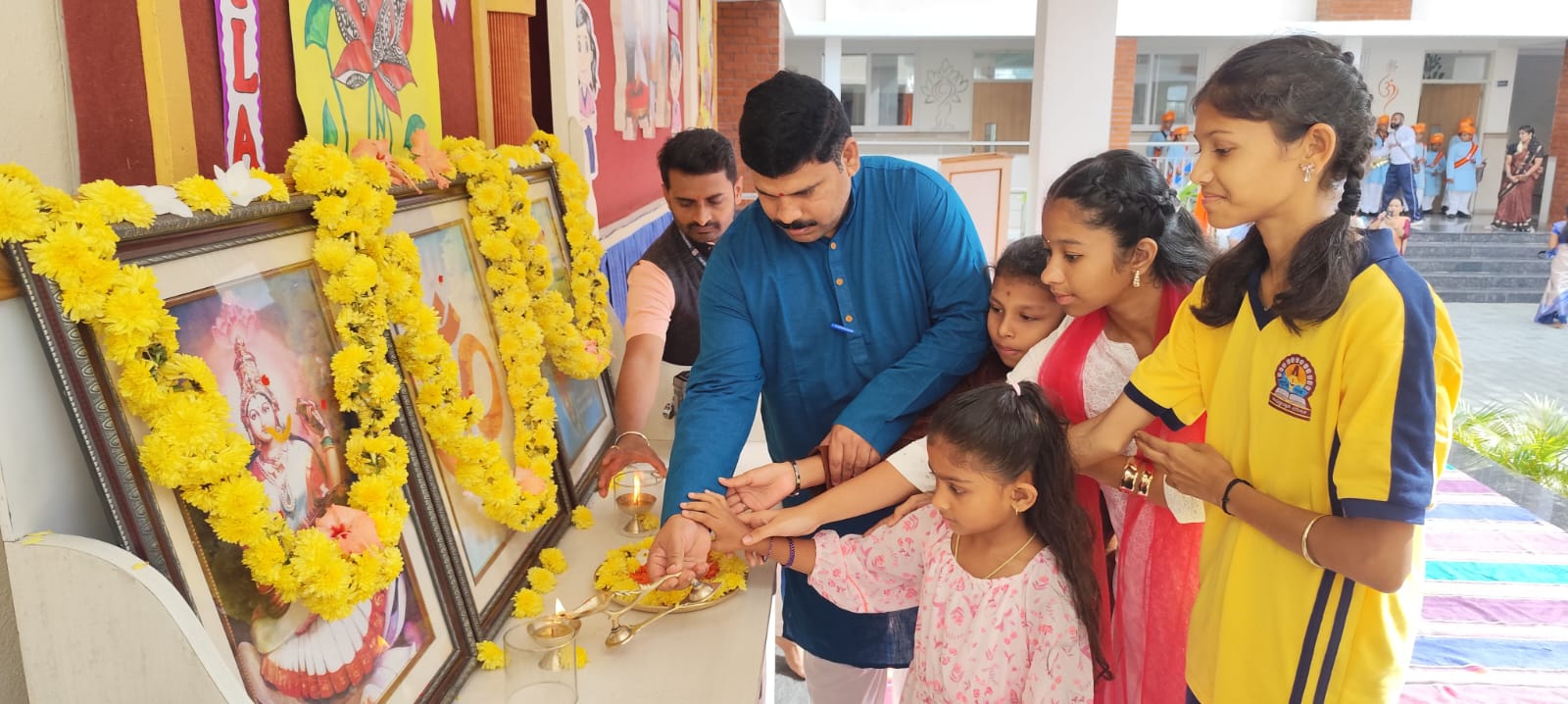 RVK – Vijayanagara Hosts Student Leadership Oath-Taking and Hindu Samrajya Diwas (20)