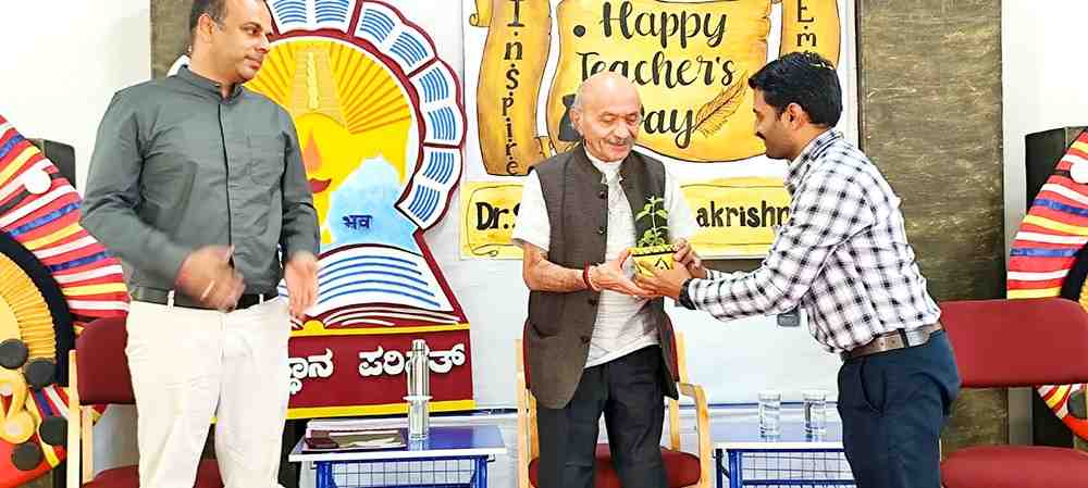 National Teachers Day Celebrated with Cultural Programs and Student-Led Tributes at RVK - Vijayanagar 10-50kb