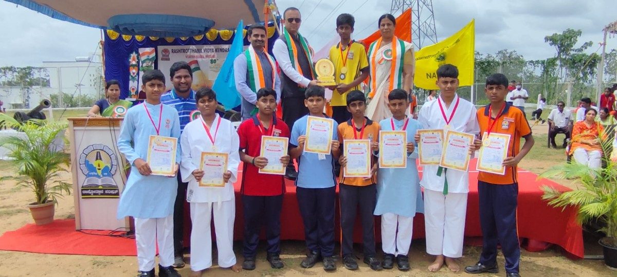 RVK - Vijayanagar Celebrates 80th Independence Day with Displays of Discipline and Talent (11)