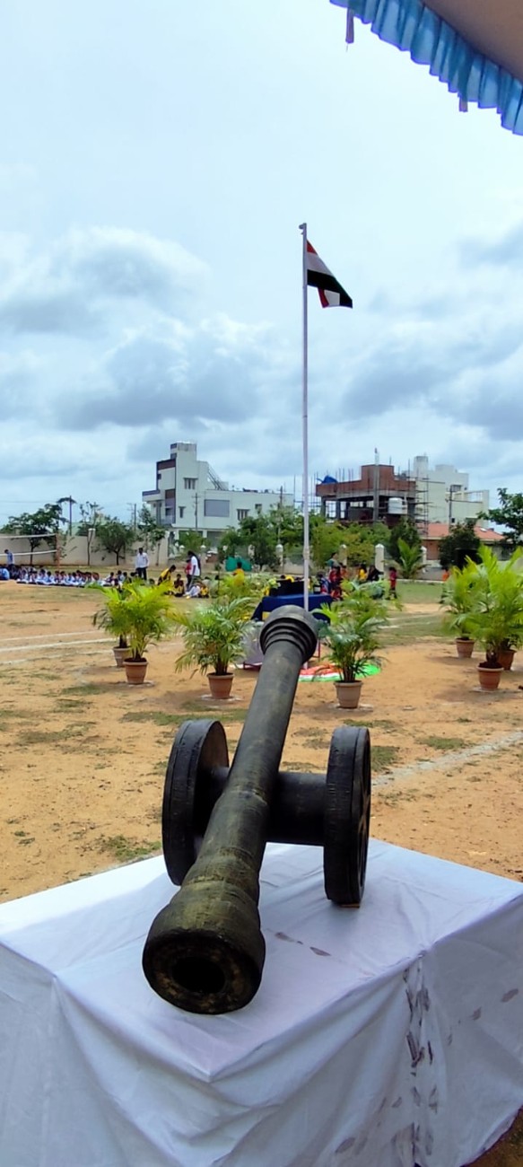 RVK - Vijayanagar Celebrates 80th Independence Day with Displays of Discipline and Talent (23)