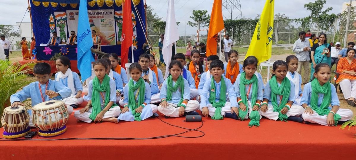 RVK - Vijayanagar Celebrates 80th Independence Day with Displays of Discipline and Talent (31)