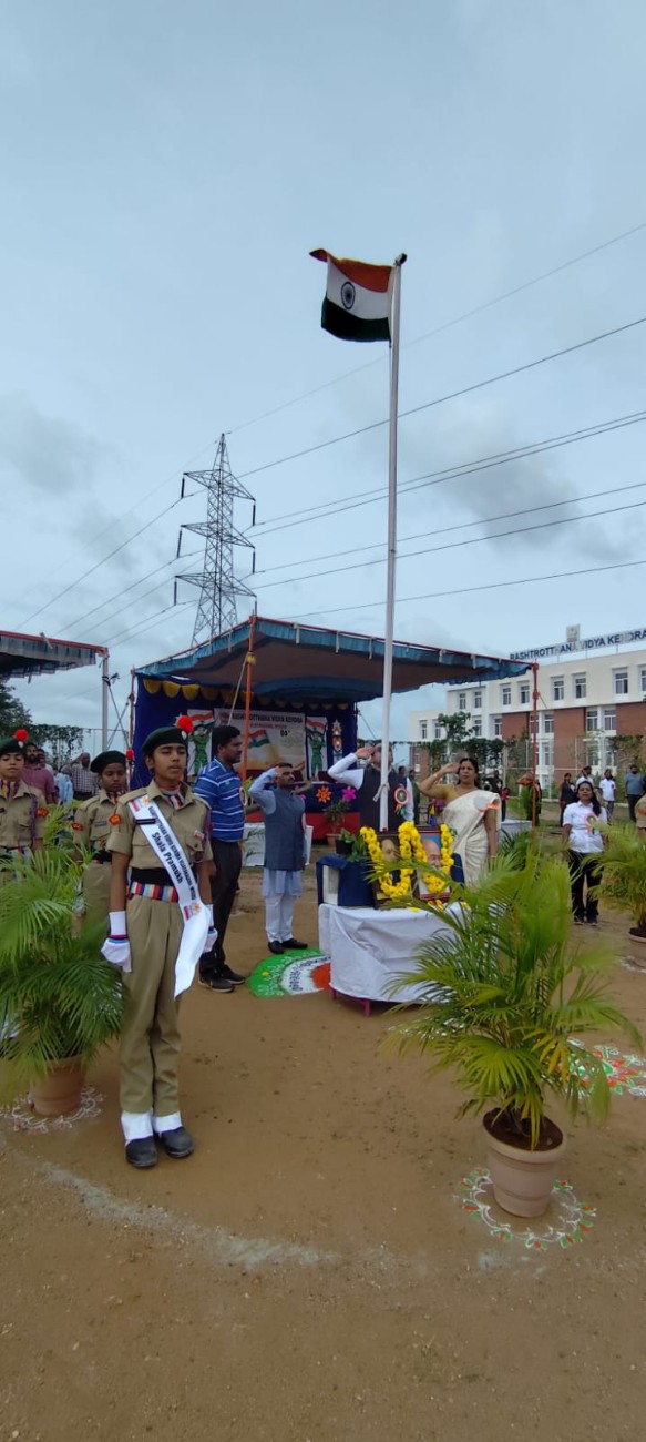 RVK - Vijayanagar Celebrates 80th Independence Day with Displays of Discipline and Talent (37)