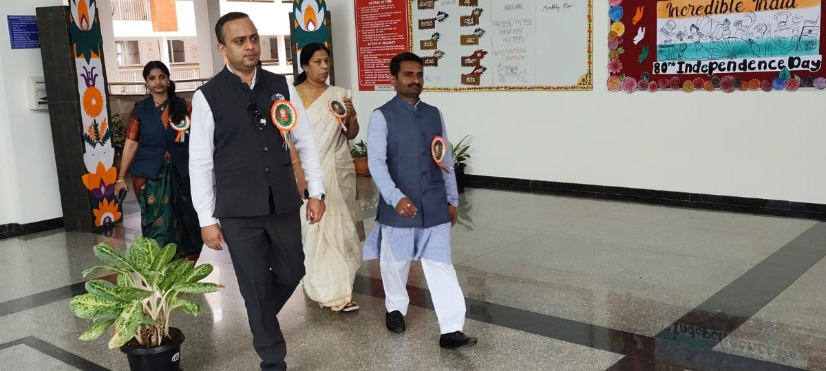 RVK - Vijayanagar Celebrates 80th Independence Day with Displays of Discipline and Talent (38)