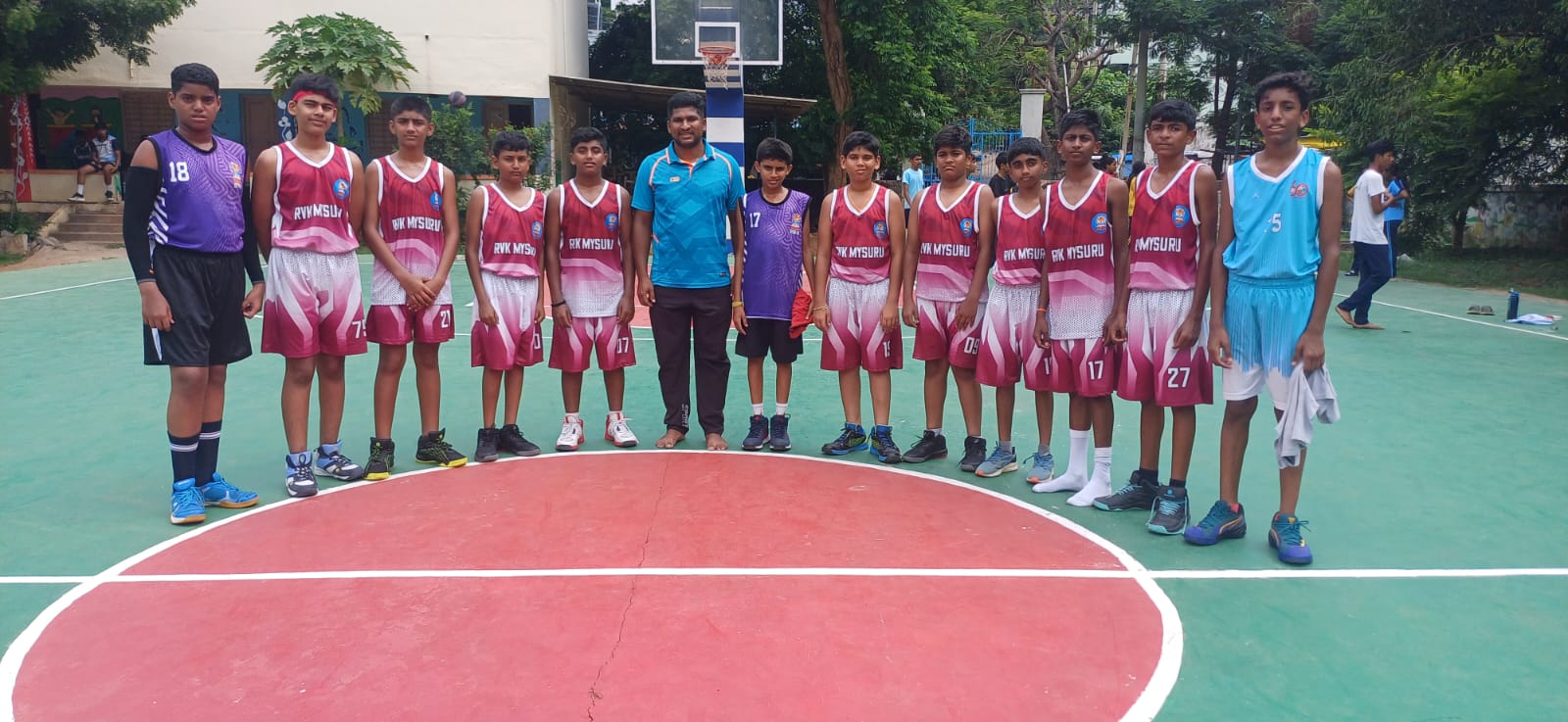 RVK – Vijayanagar’s huge victory in the zonal-level basketball tournament (2)