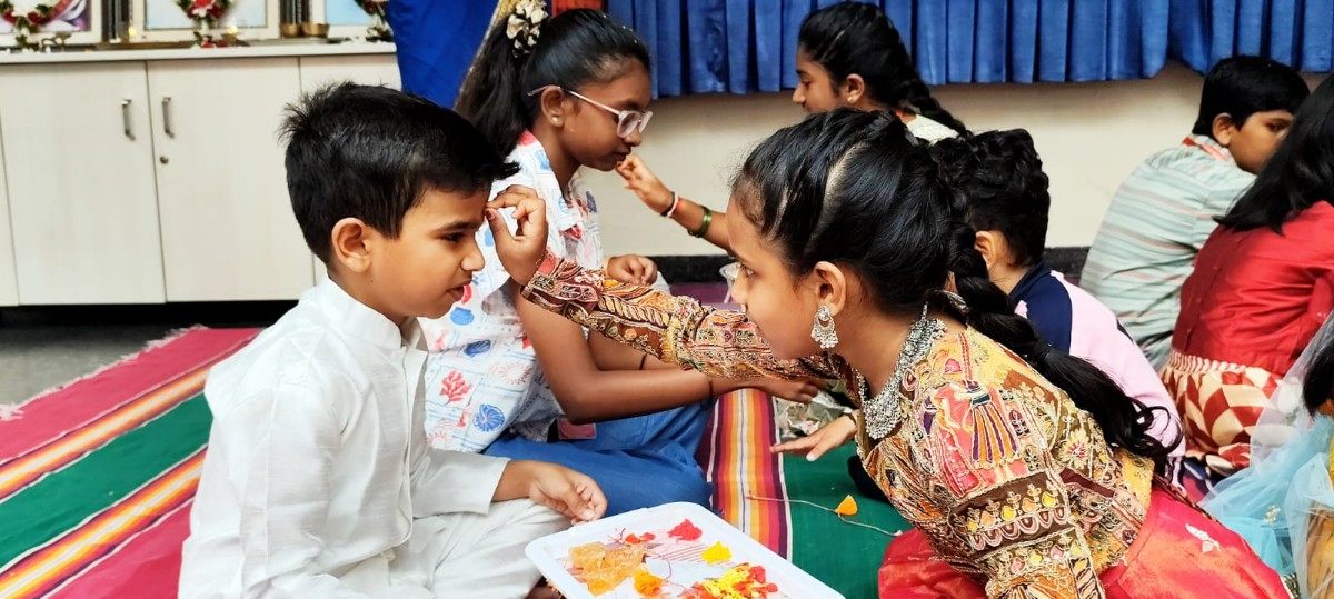 Students Celebrate Raksha Bandhan at RVK - Vijayanagar (12)
