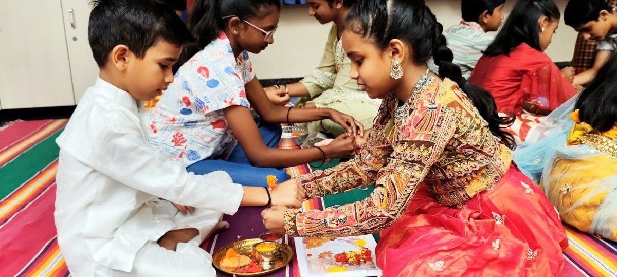 Students Celebrate Raksha Bandhan at RVK - Vijayanagar (15)