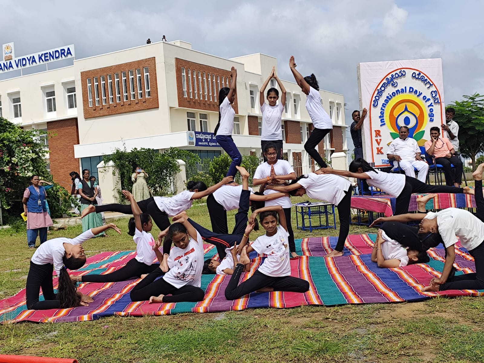 International Yoga Day Celebration in RVK - Vijayanagar (3)